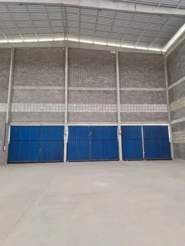 Alugo 4.300 metros de galpão