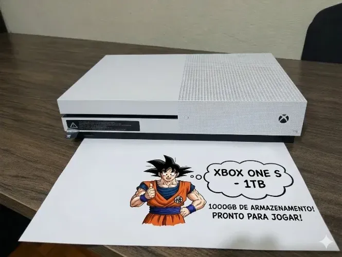 XBOX ONE S - 1 TB