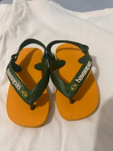 Havaiana bebê
