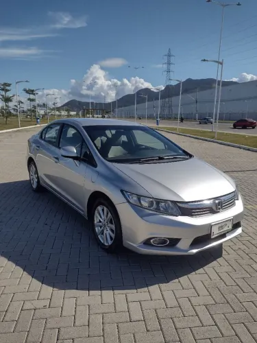 Honda Civic Sedan LXS 1.8/1.8 Flex 16V Mec. 4P 2014