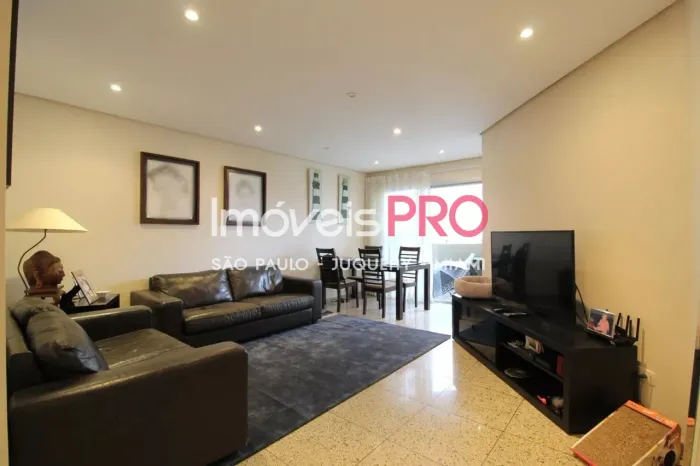 Apartamento para venda com 117m² em Moema - São Paulo.