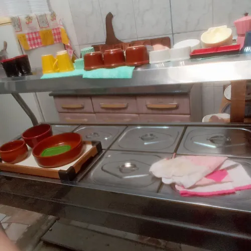 Buffet Frio 8 cubas Usado