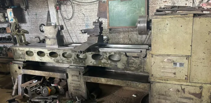 Torno nardini DT 650 Carcaceiro.