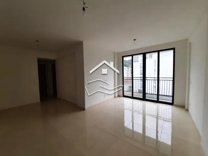 Apartamento- Petrópolis, Corrêas