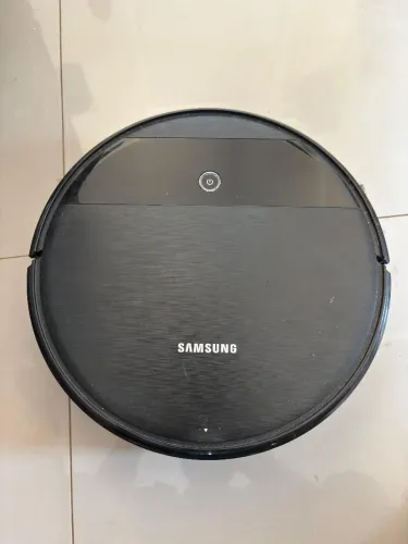 Aspirador robo samsung 2 em 1 preto VR5000RM aspira e passa pano com wifi
