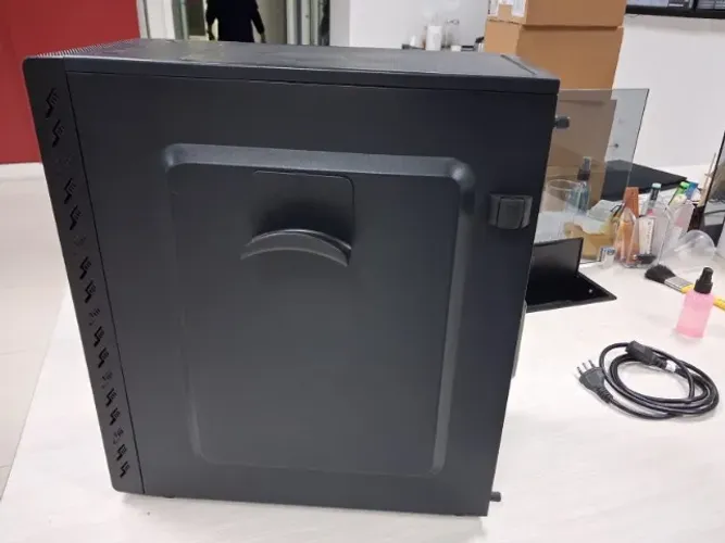 PC Gamer Ryzen 5 3600 | RX 6600 8GB | 32GB RAM | SSD NVMe 1TB + HD 2TB