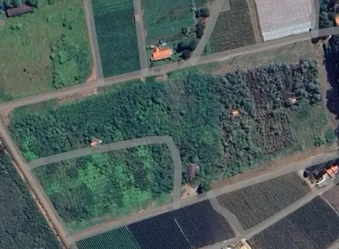 Lote/Terreno para aluguel possui 48400 metros quadrados