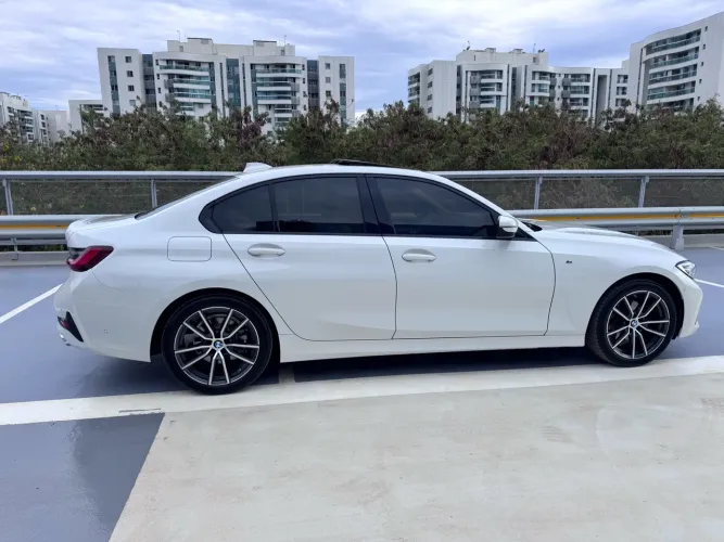 BMW 320I A 2.0 TB M Sport Activeflex 16V 4P 2022