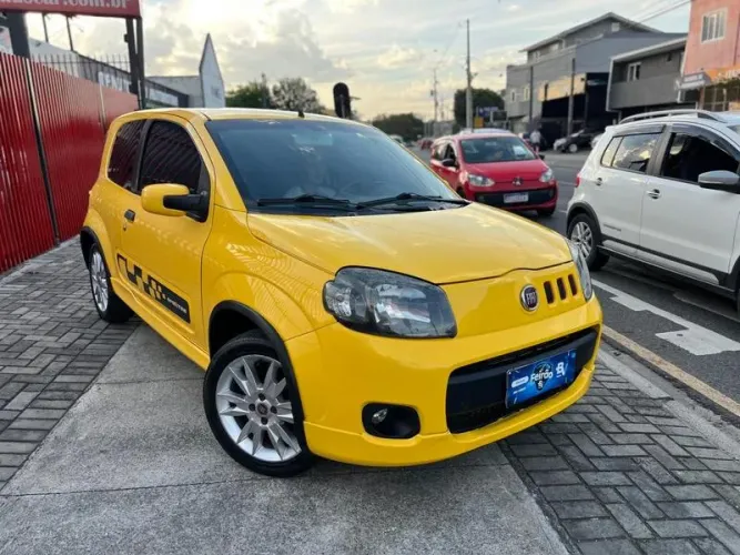 Fiat Uno Sporting 1.4 EVO Fire Flex 8V 4P 2012
