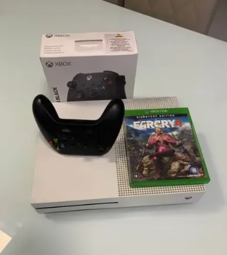 Xbox Series S  1 Terabyte
