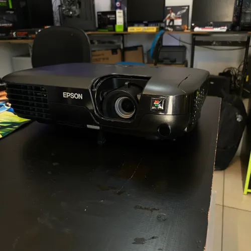Projetor Epson PowerLite S10+