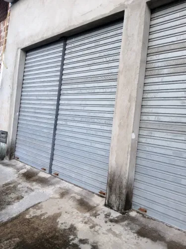 Portas de rolo para ponto comercial 3×3m