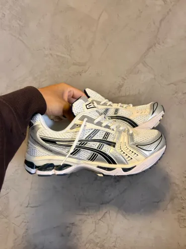 Asics Gel Kayano 14