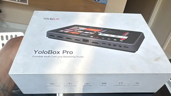 Yolobox Pro