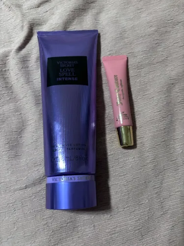 Hidratante corporal Love Spell Victoria Secret