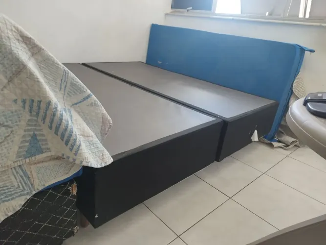 Base de cama de solteiro!