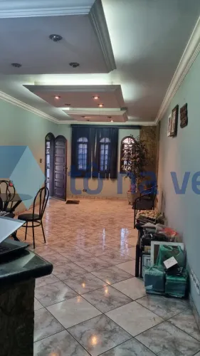 Casas & Sobrados 4 dormitório(s) em Vila Bonilha
