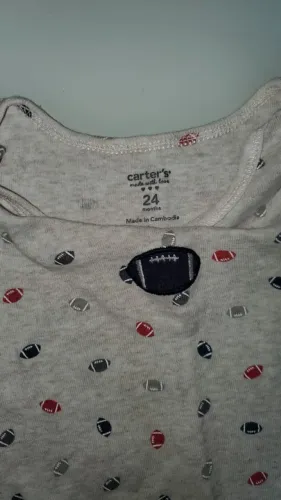 Body Carter's menino