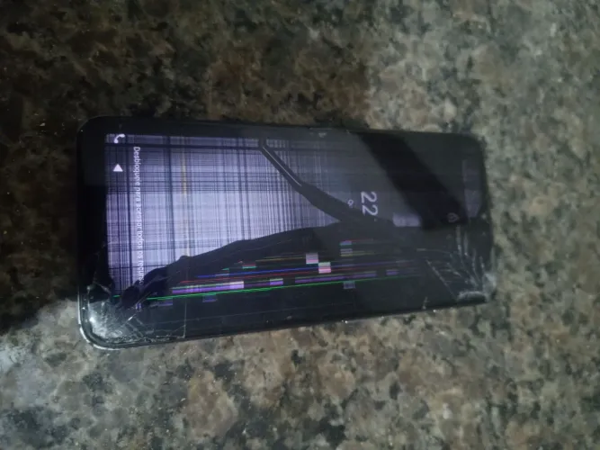 Celular moto e20 peças ou conserto