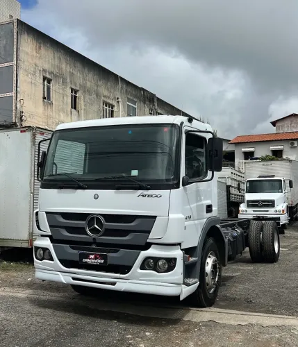 Mercedes bens 1419 2019