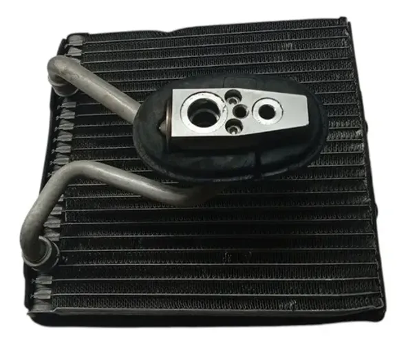 Radiador de Intercooler VW Jetta Highline 2.0 TSI 2016