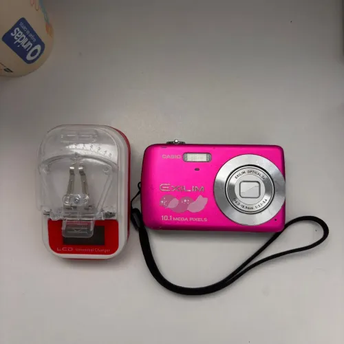 Câmera Casio Exilim EX-Z33