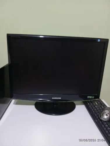 PC para gamer rápido e em ótimo estado.