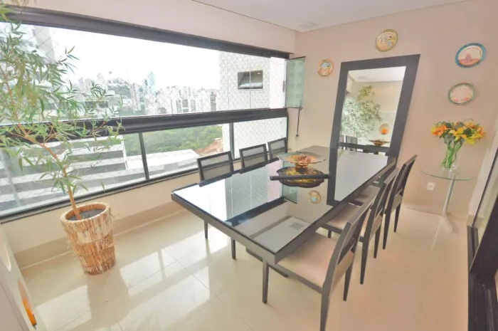 APARTAMENTO 4 QUARTOS - VILA DA SERRA