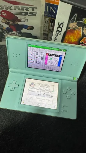 Nintendo DS Lite
