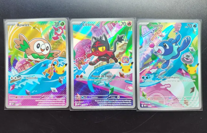 Conjunto de Cartas Rowlet, Litten e Popplio - Celebração dos 30 Anos de Pokémon