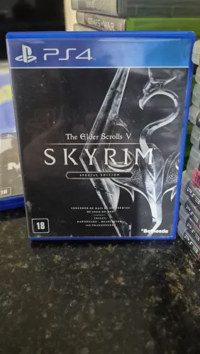 The Elder Scrolls V Skyrim Vr Jogo Físico Ps4 completo (Usado)
