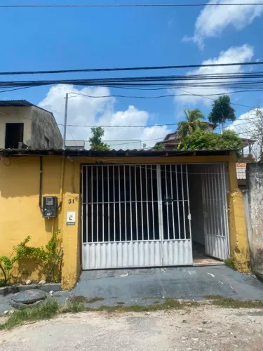 Vendo casa bem localizada bairro do Souza