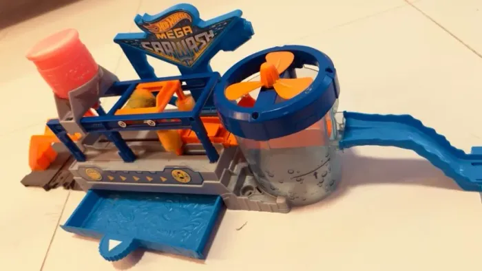 Hot Wheels Mega Car Wash Lava Rápido - Usado, em bom estado