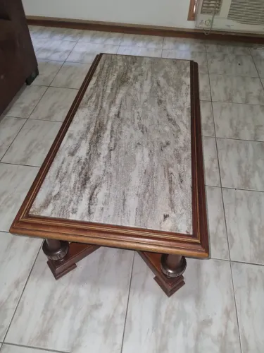 Conjunto mesa centro (1,20 x 60cm) + 2 mesas canto (55 x 55cm) madeira maciça e granito 