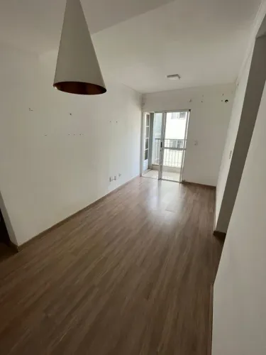 Vendo Apartamento com sacada Resid Luci Della Vitta próximo ao Hu