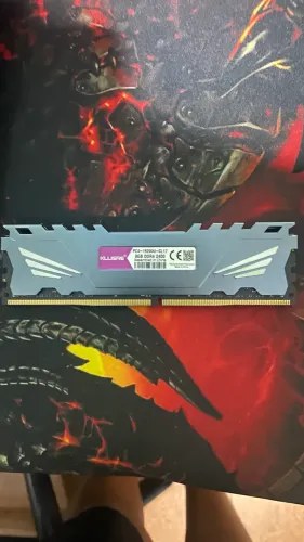 Vendo memória ram 8gb 2400hz