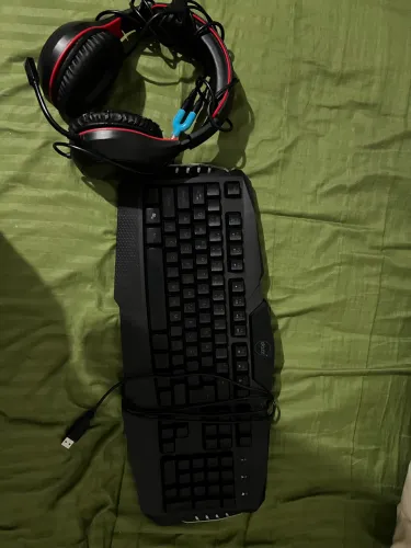 Teclado Dazz com fone dazz de brinde