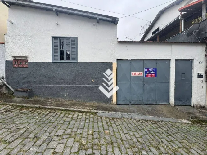 Apartamento com 2 dormitórios para alugar, 70 m² por R$ 1.750,00/mês - Centro - Nova Fribu