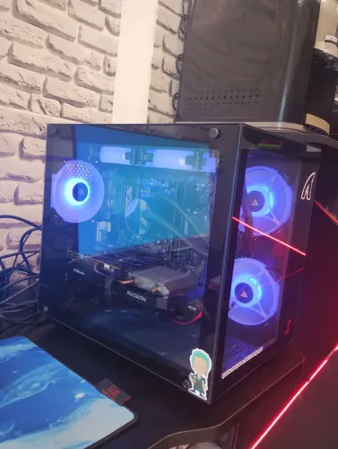 Pc gamer Ryzen 5 + RX 6600