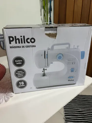 Máquina de Costura Philco - 16 Pontos