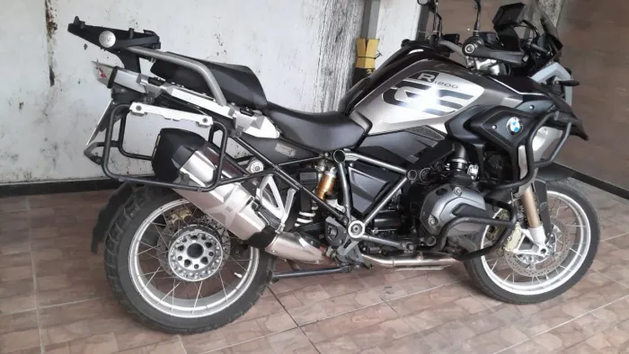 BMW 1200