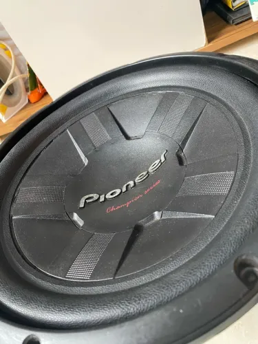 SUBWOOFER PIONEER CHAMPION SERIES TS-W311S4 - 12 POLEGADAS