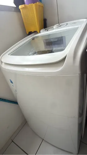 Máquina de lavar roupas
