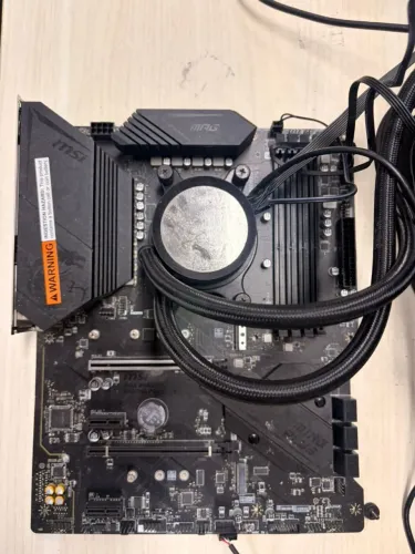 Placa Mãe MSi MPG B550