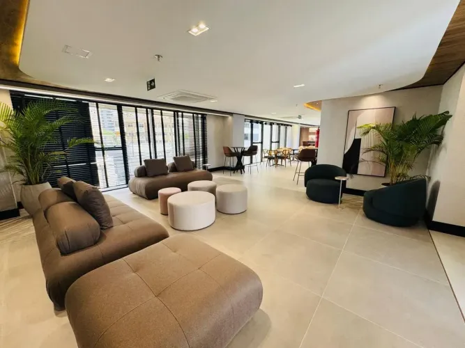 Apartamento de 105 m² na Cocó, com 3 suítes e 2 vagas.