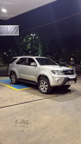 Toyota Hilux SW4 SRV D4-d 4X4 3.0 TDI Dies. AUT 2007