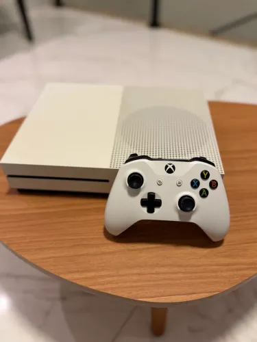 Xbox one s 500gb
