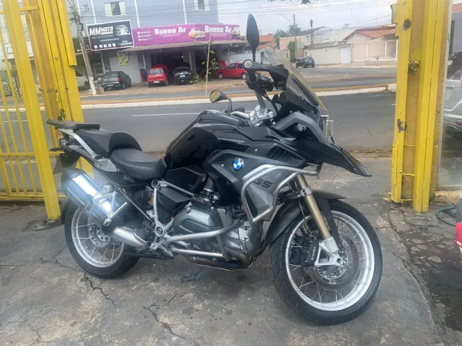 Vendo BMW GS 1200 super conservado tratar *