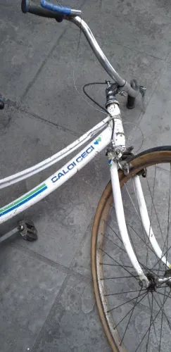 Bicicleta Cesi para reformar 