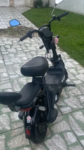 Vendo Scooter Two Dogs Preta